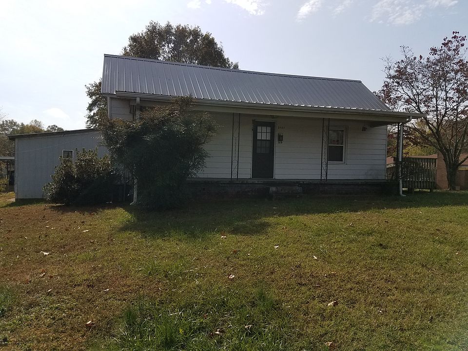 1st image of 2921 2nd Avenue Pl SW