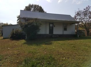 2921 2nd Avenue Pl SW, Hickory, NC 28602