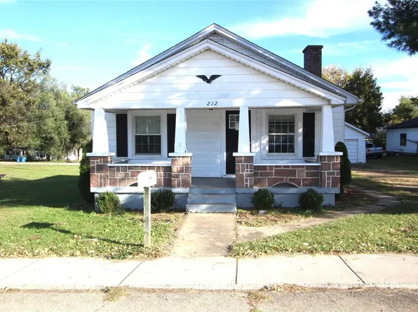 212 N Large St, Park Hills, MO 63601