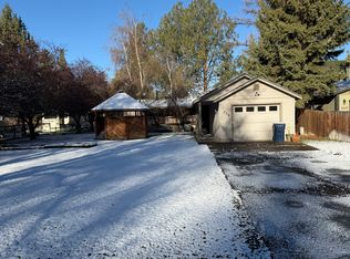 339 N Locust Ln, Sisters, OR 97759