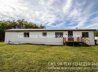 125 Oak Dr, Springtown, TX 76082