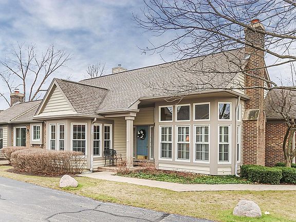 2nd image of 147 Aberdour Ln