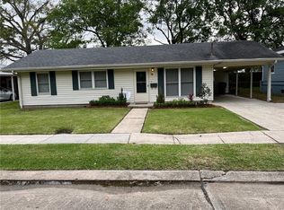 14 Azalea Dr, Gretna, LA 70053