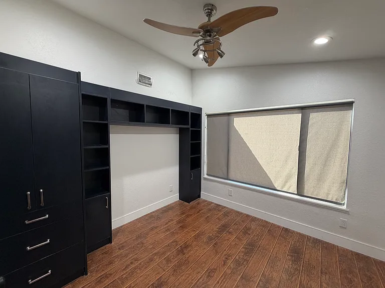 22470 Mountain View Rd — Photo 2