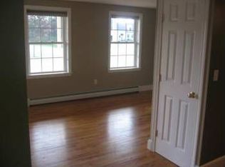 37 Rani Dr, North Yarmouth, ME 04097