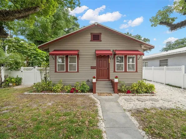 809 E Knollwood St, Tampa, FL 33604