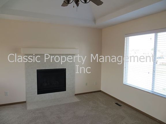 5th image of 1005 Bob White Ln
