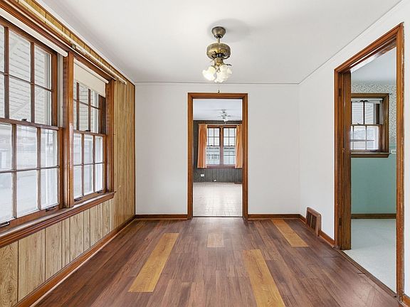 5th image of 3546 S 56th Ct