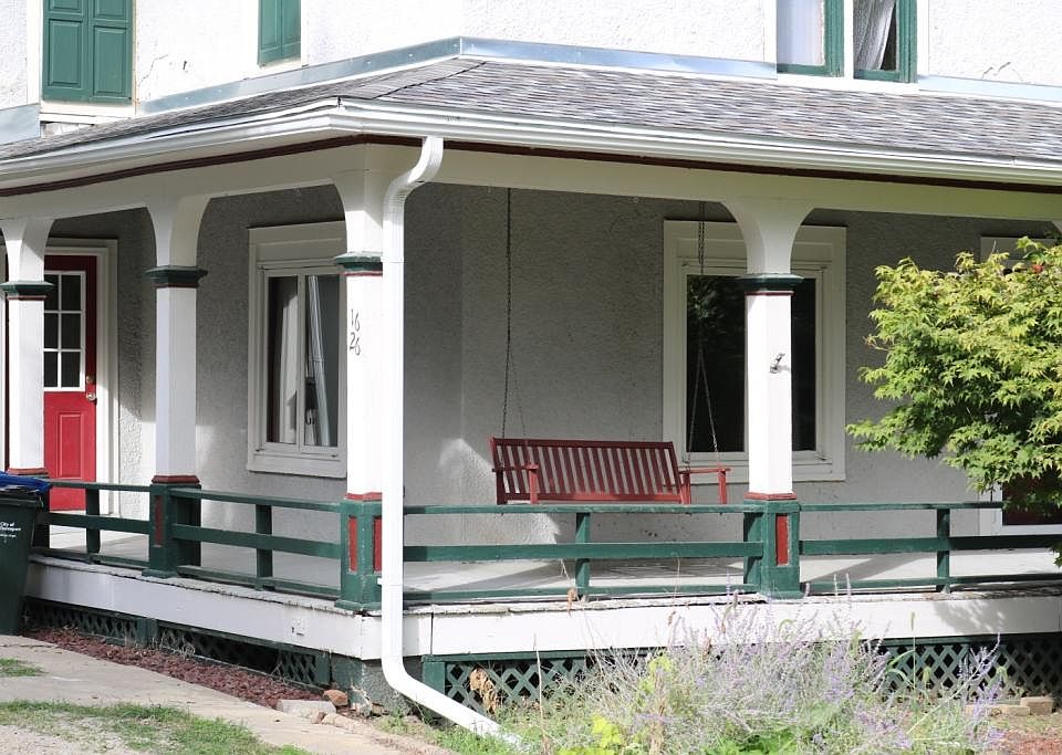 Wraparound Porch