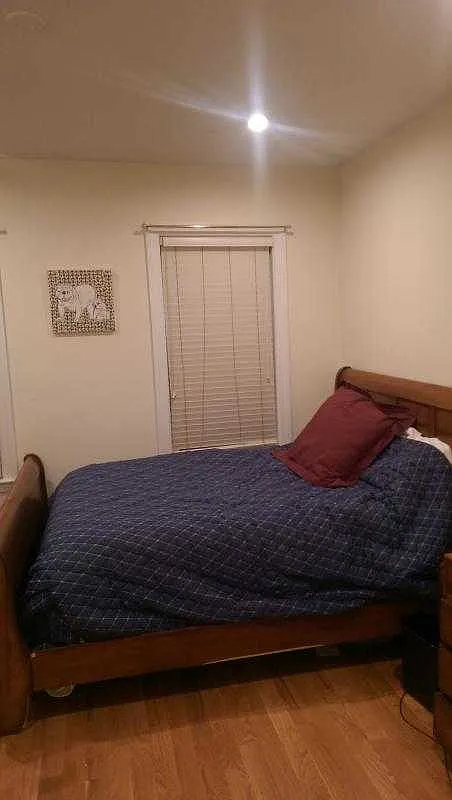 4 bed, 1.5 bath, $4,500 — Photo 2
