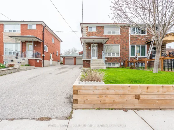 63 Haverson Blvd, Toronto, ON M6M 3J8