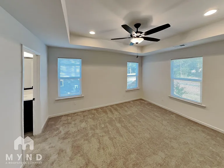 8019 Pleasant Grove Rd — Photo 17