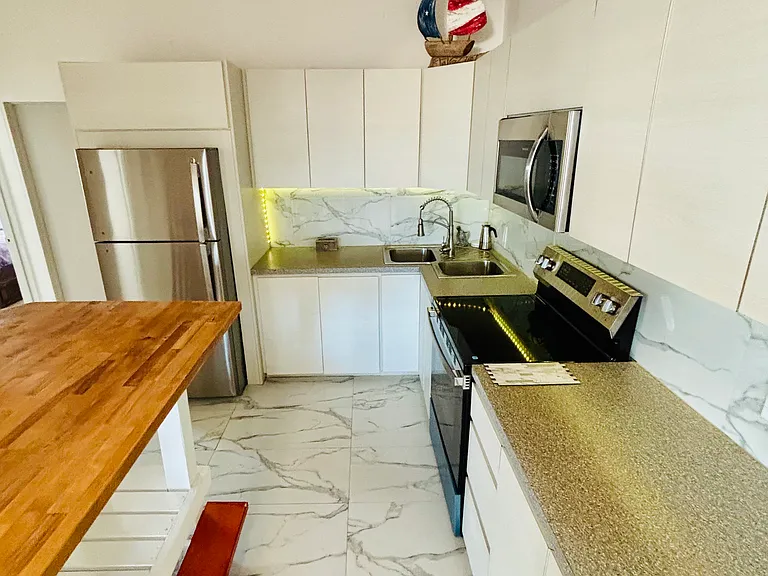 10 Caoba #4 — Photo 7