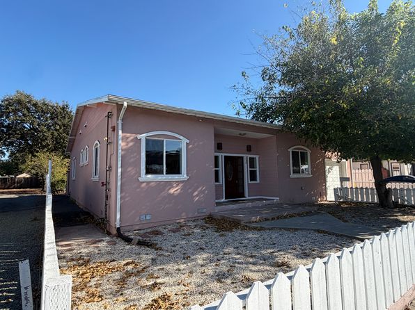 1230 Mesa St