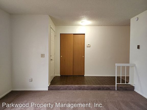 4th image of 3035 Bridgeport Way W APT B