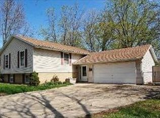 125 Marimac Ln, Vernon Hills, IL
