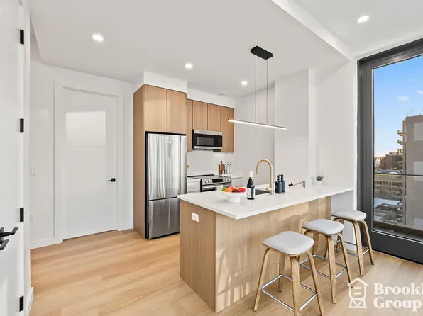 556 Baltic Street image 1 of 39