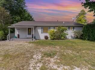 1725 Pointe Rd, Hale, MI 48739