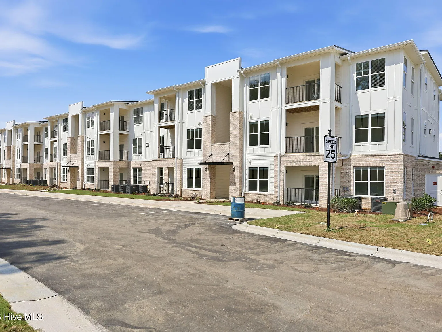 2 bed, 2.0 bath, $1,480 — Photo 2