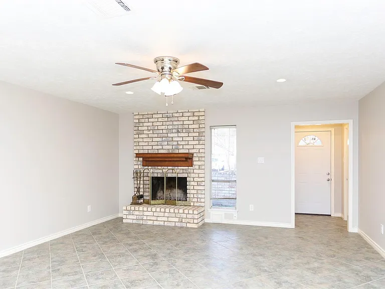 20814 Westgreen Ct — Photo 12