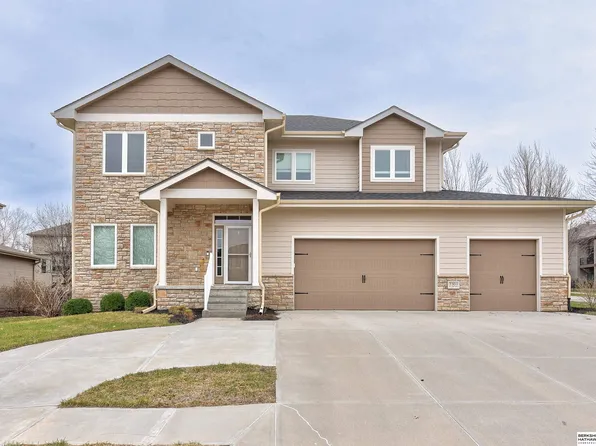 7301 N 154th Ave, Bennington, NE 68007