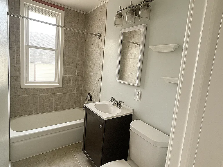 2407 N 6th St #2 — Photo 5