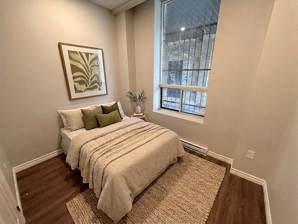 2 bed, 800 sqft, $1,445 — Photo 3