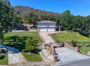 576 Carlisle Rd, Thousand Oaks, CA 91361