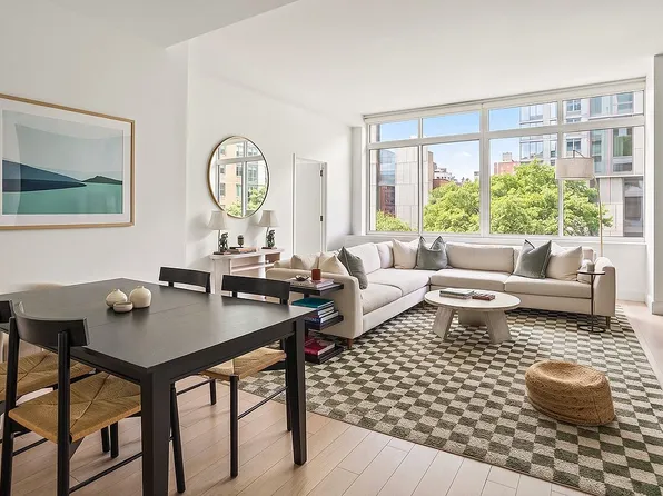 389 E 89th St APT 4C, New York, NY 10128