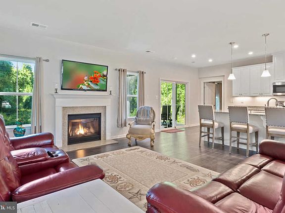 2nd image of 32505 W Haven Wood Dr