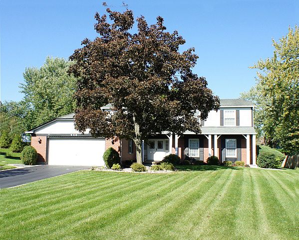 1st image of 930 S Mallard Ct