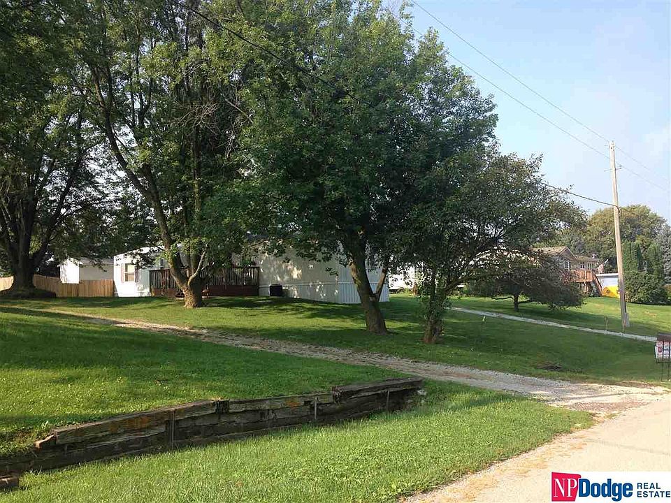 2nd image of 2515 Byron Rd