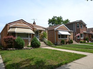 10719 S Sawyer Ave, Chicago, IL