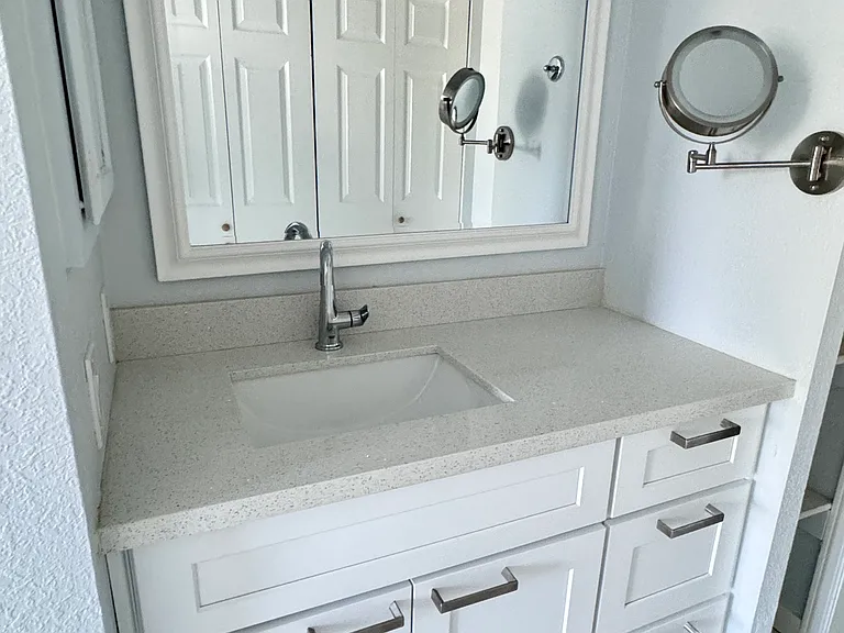 Master restroom. Recently renovated with quartz countertop