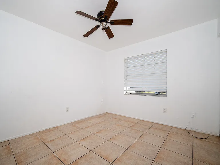 4516 22nd Pl SW — Photo 12