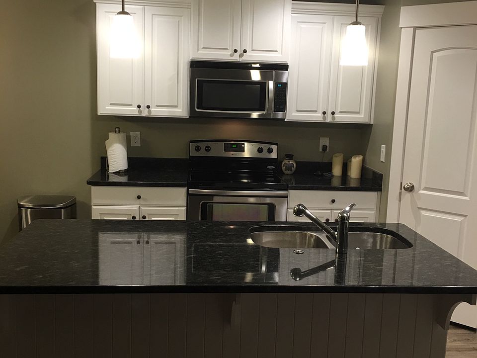 2nd image of 592 N 220 E