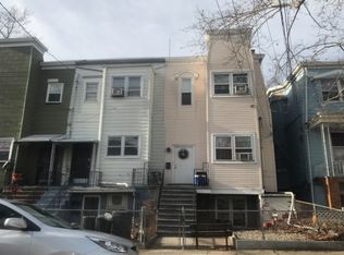 88 Waverly St, Jersey City, NJ 07306