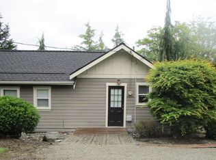 3305 Tarabochia St, Gig Harbor, WA 98335