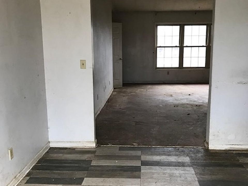 8070 Carneal Rd, West Paducah, KY 42086 MLS 119993 Zillow