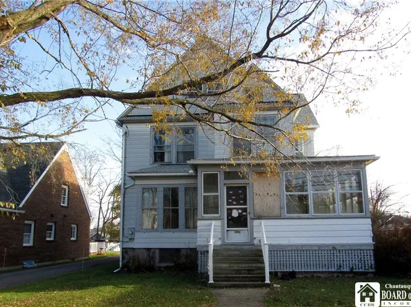 622 Washington Ave, Dunkirk, NY 14048