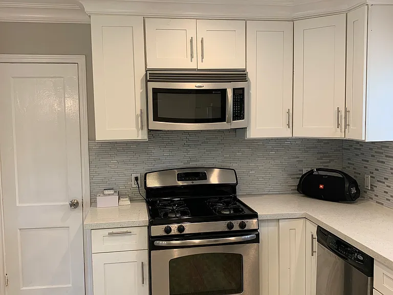 6310 Belarbor St — Photo 11