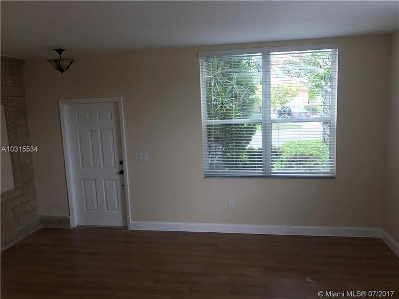 1st image of 781 NW 151st Ave