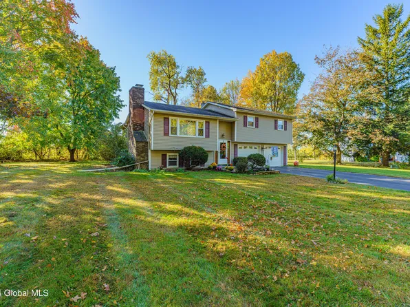 33 Birch Road, Valatie, NY 12184