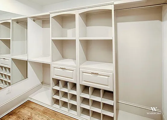 Rented by Warburg | media 41