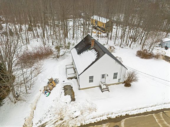 4th image of 16 Madison Way