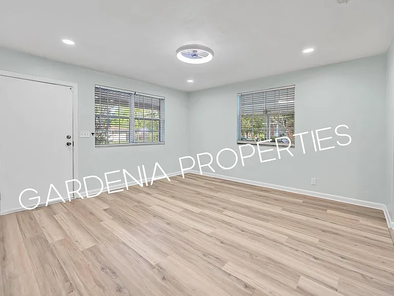 1353 Placid Pl — Photo 27