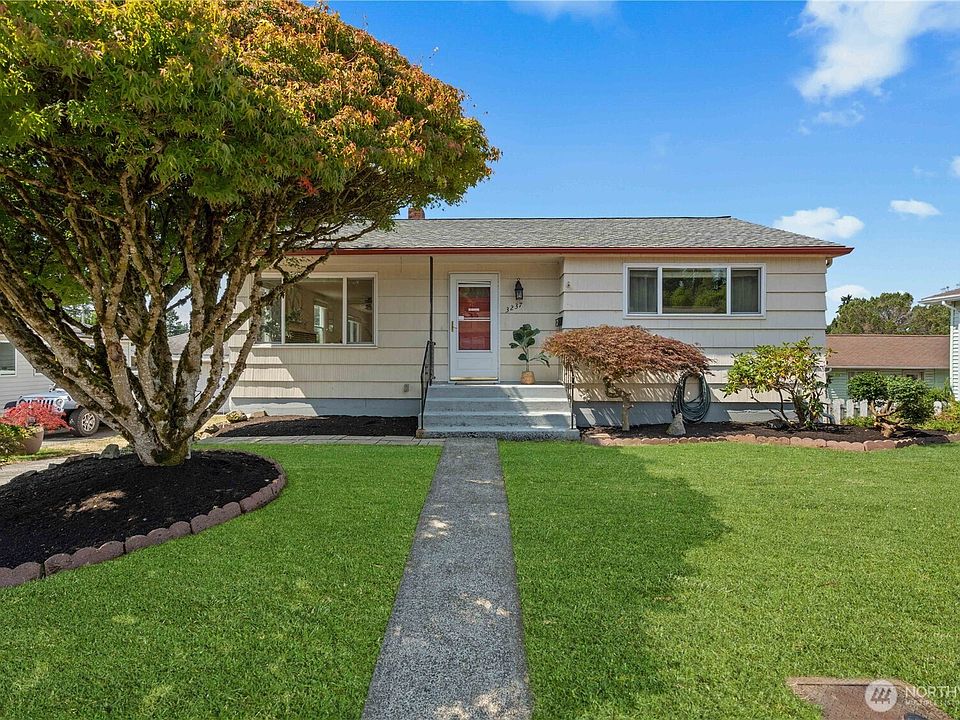 1st image of 3237 Solie Avenue