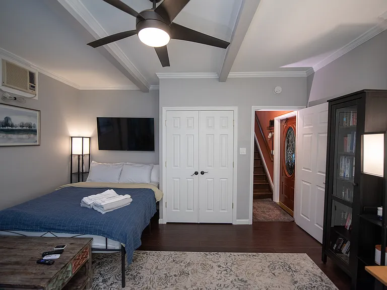 4731 Beach 47 St #2 — Photo 111