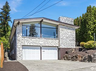 5210 S Kenyon St, Seattle, WA 98118