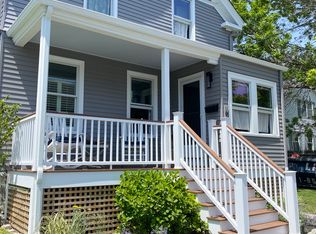 65 Houston Ave, Newport, RI 02840